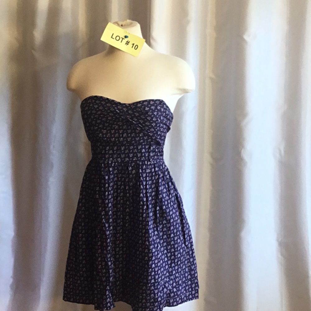 Strapless mini in navy with purple flowers in size 7